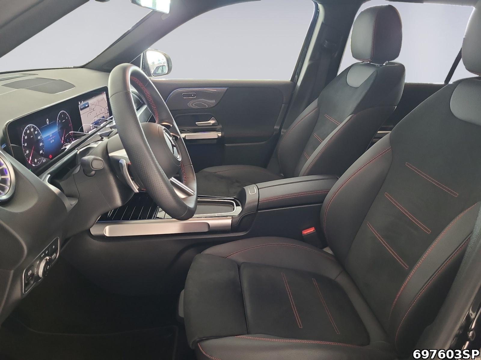 Fahrzeugabbildung Mercedes-Benz GLB 200 d AMG NIGHT AHK DISTRONIC MBEAM