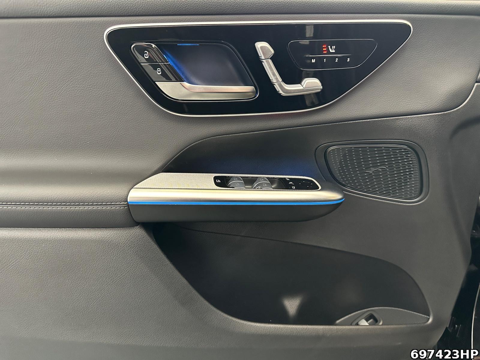 Fahrzeugabbildung Mercedes-Benz GLC 220 d 4M Avantgarde AHK Memory Totw. Spurha