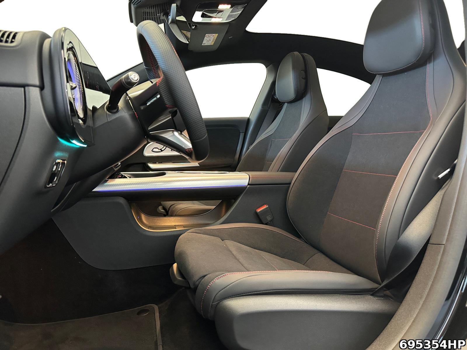 Fahrzeugabbildung Mercedes-Benz CLA 200 +AMG+SUPERSCREEN+NIGHT+MEMORY+PREMIUM++