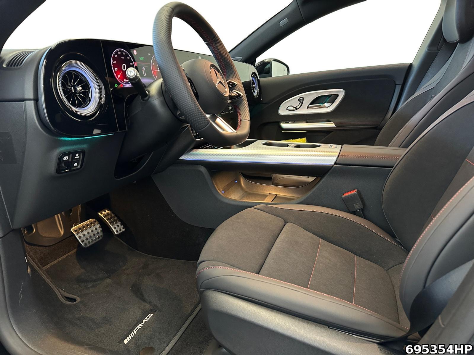 Fahrzeugabbildung Mercedes-Benz CLA 200 +AMG+SUPERSCREEN+NIGHT+MEMORY+PREMIUM++