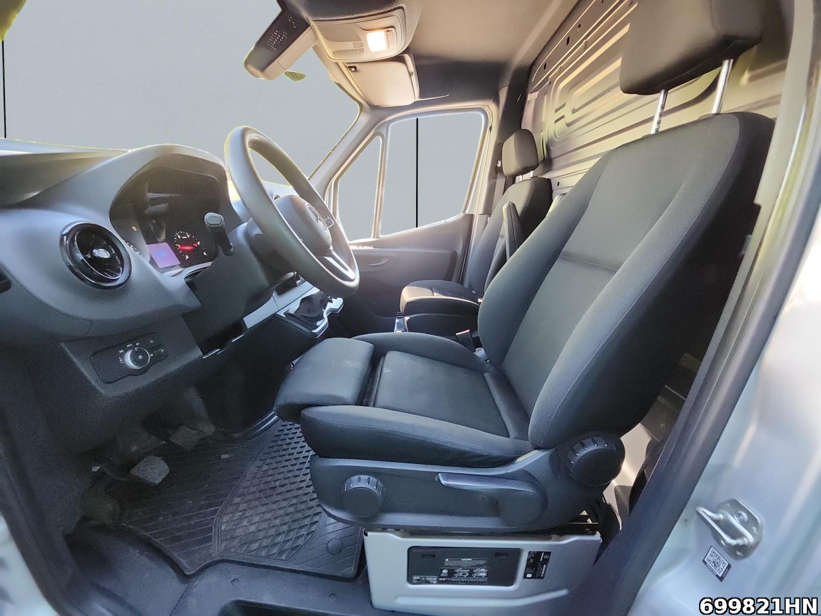 Fahrzeugabbildung Mercedes-Benz Sprinter 214 CDI Kasten*L1H1*Werkstatt*Standhei
