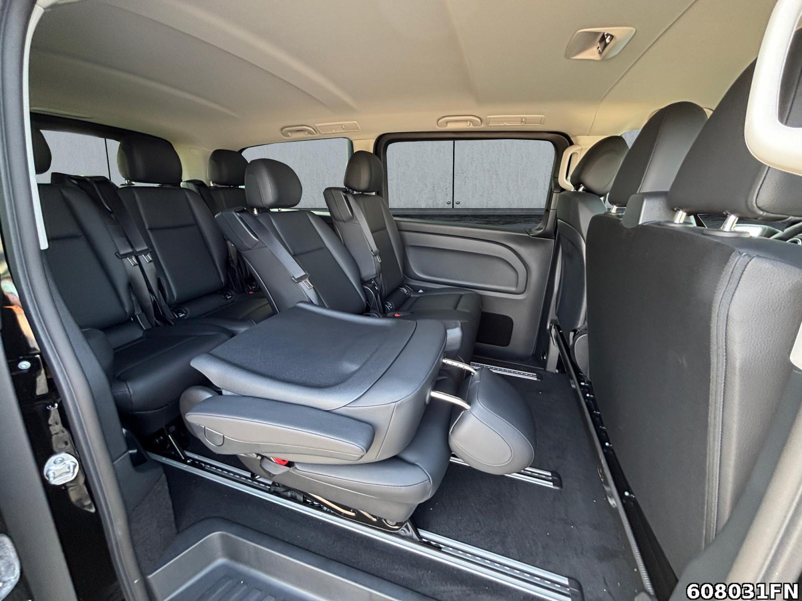 Fahrzeugabbildung Mercedes-Benz Vito 116 CDI lang*'MULTUBEAM*9-Sitzer*MBUX*