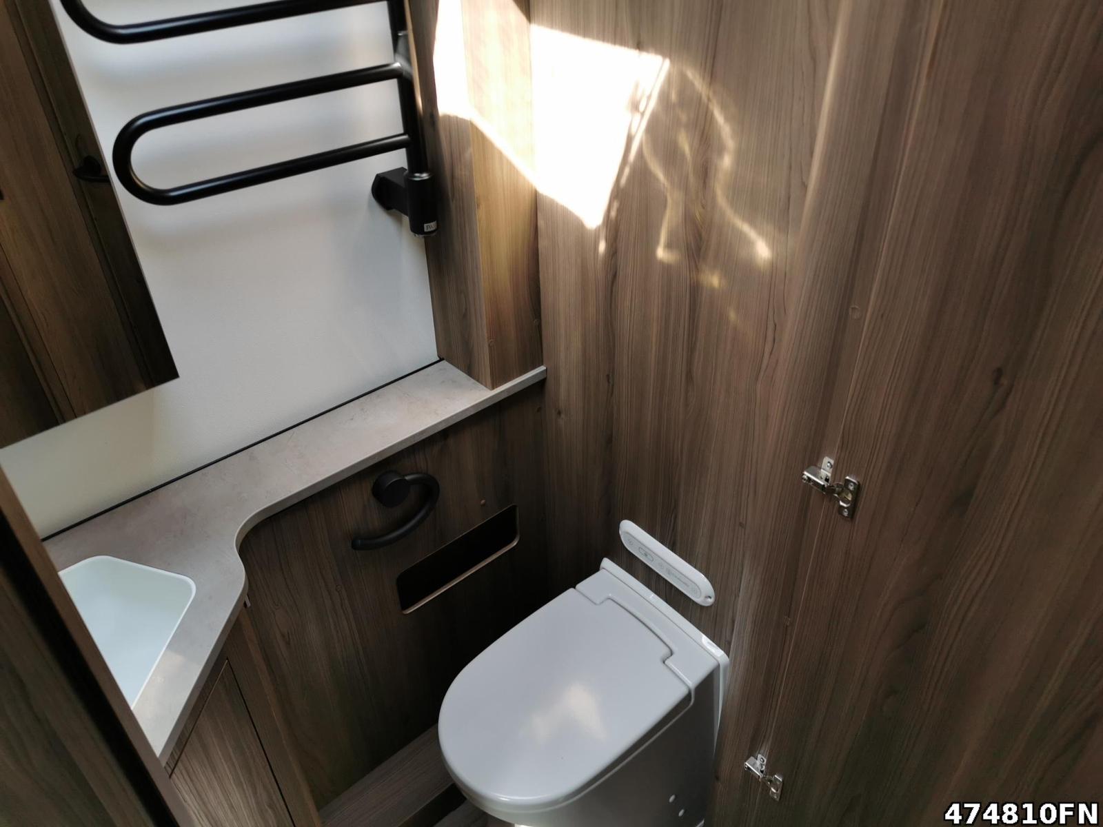 Fahrzeugabbildung Kabe Travel Master Imperial i930 GB /910 Cinderella