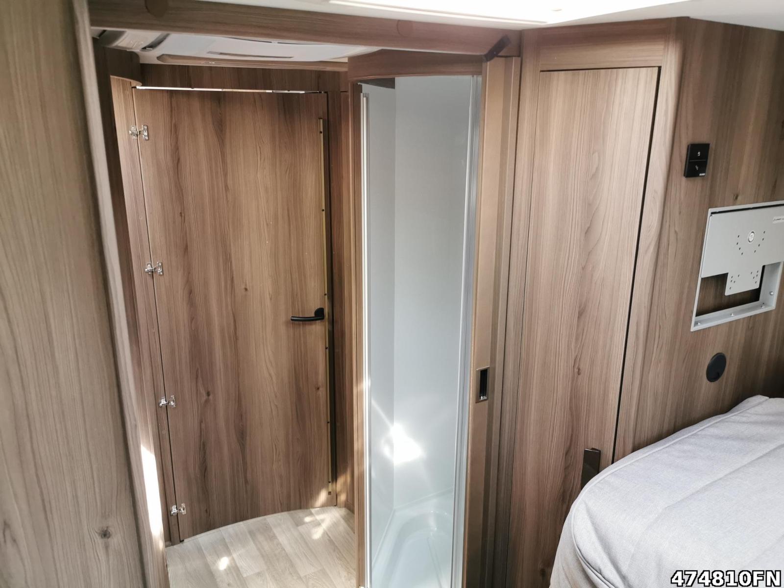 Fahrzeugabbildung Kabe Travel Master Imperial i930 GB /910 Cinderella