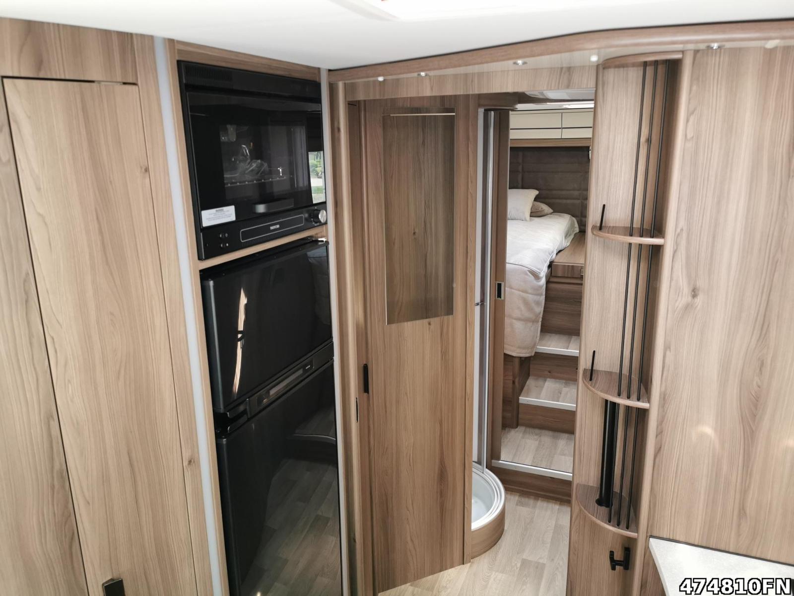 Fahrzeugabbildung Kabe Travel Master Imperial i930 GB /910 Cinderella
