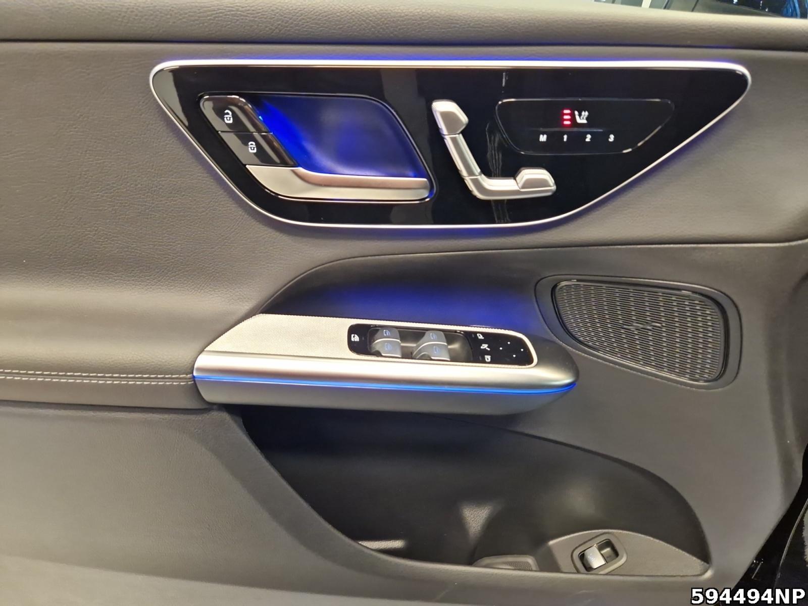 Fahrzeugabbildung Mercedes-Benz GLC 220 d 4M Avantgarde AHK LED Memory CarPlay