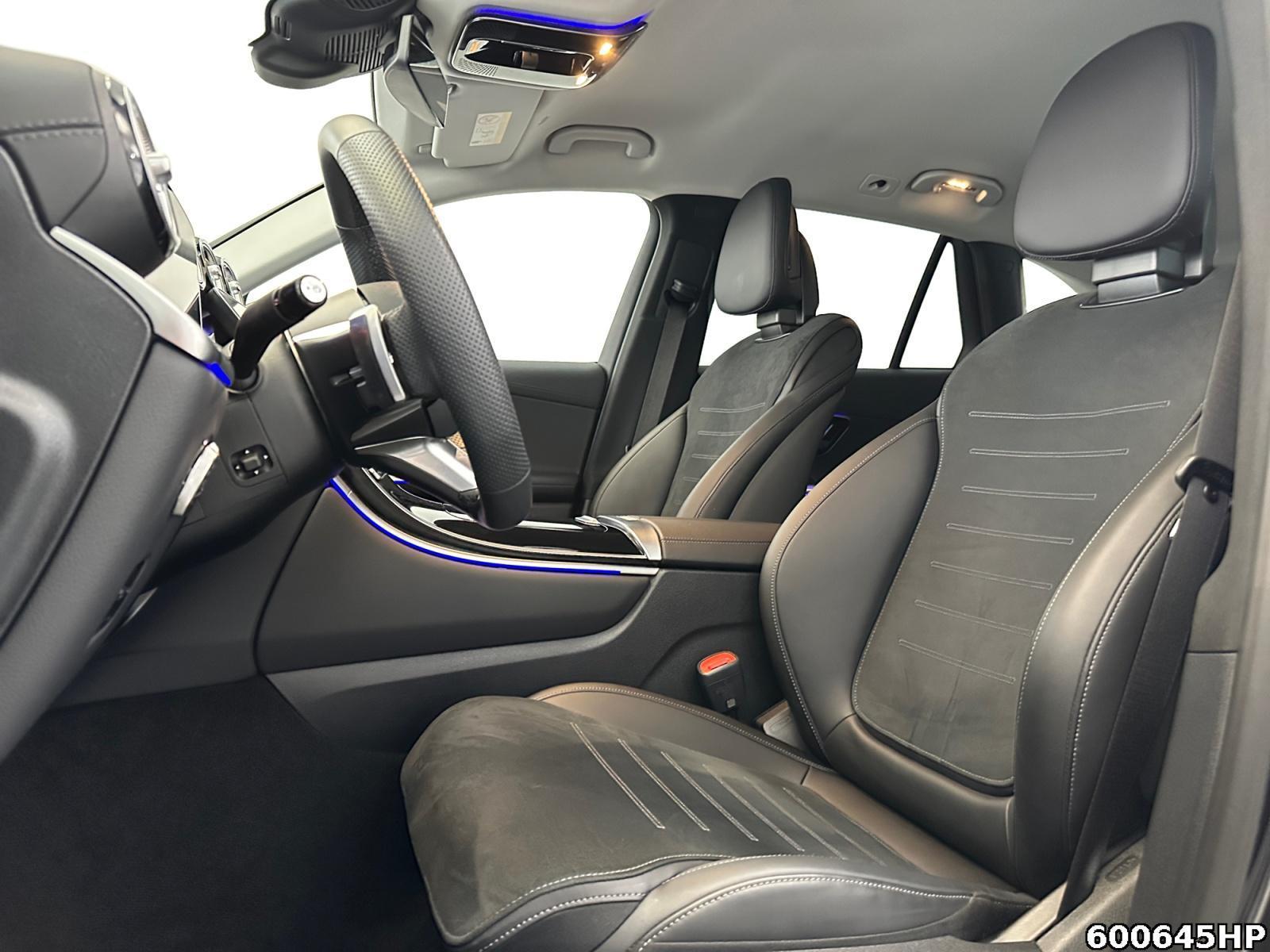 Fahrzeugabbildung Mercedes-Benz GLC 300 e AMG AHK DIGITAL LIGHT Memory 360° Ka