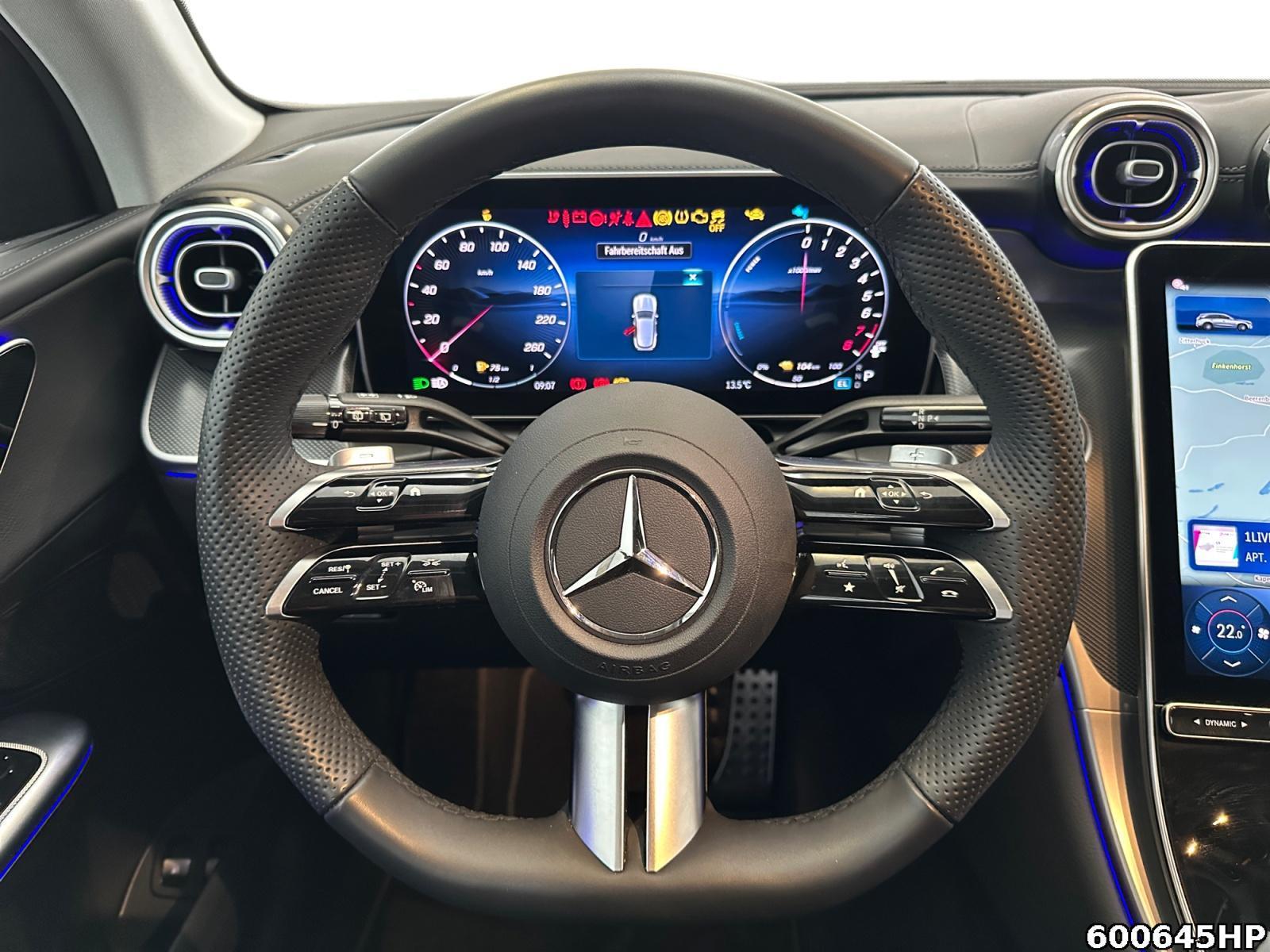 Fahrzeugabbildung Mercedes-Benz GLC 300 e AMG AHK DIGITAL LIGHT Memory 360° Ka