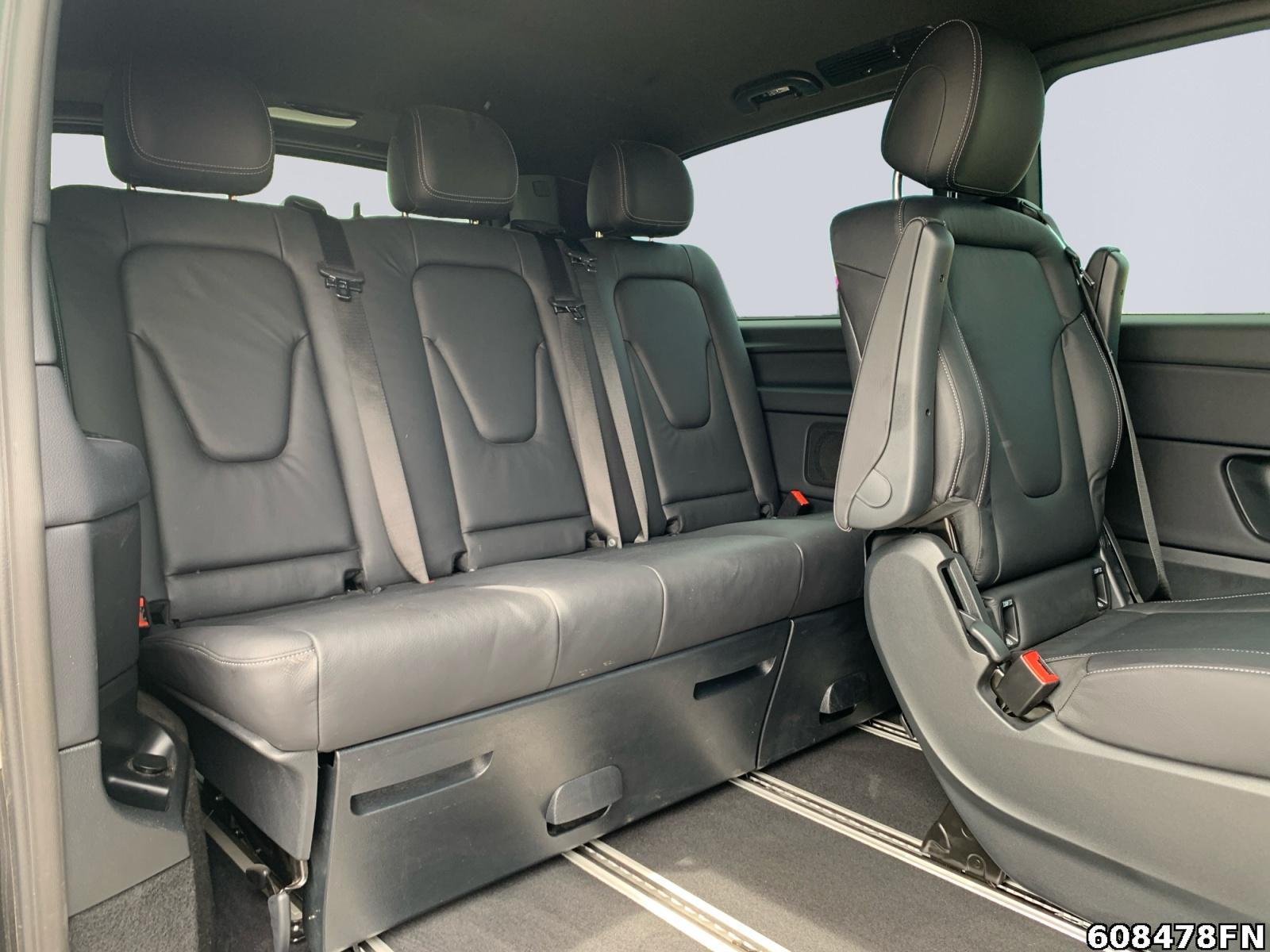 Fahrzeugabbildung Mercedes-Benz V 300 ED/L AMG LIEGE-PAKET*STANDHEIZ*AHK*DISTRON