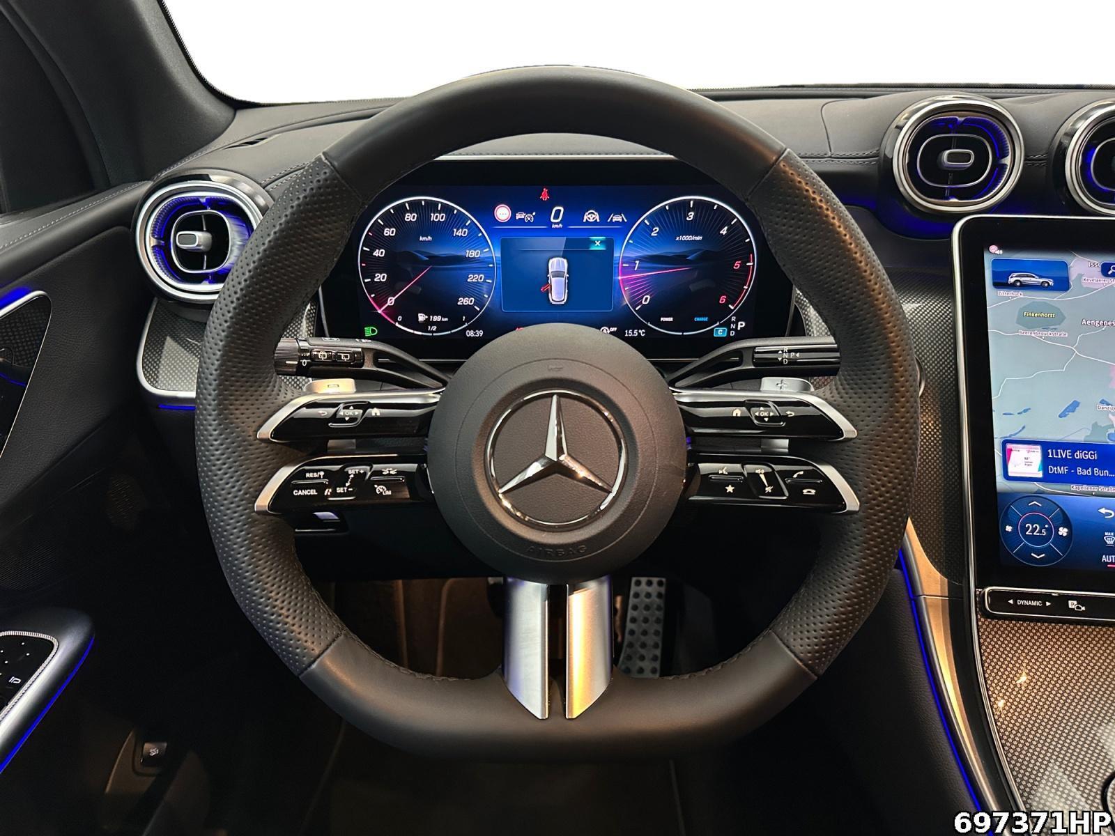 Fahrzeugabbildung Mercedes-Benz GLC 300 d 4M AMG Premium AHK Distronic DAB