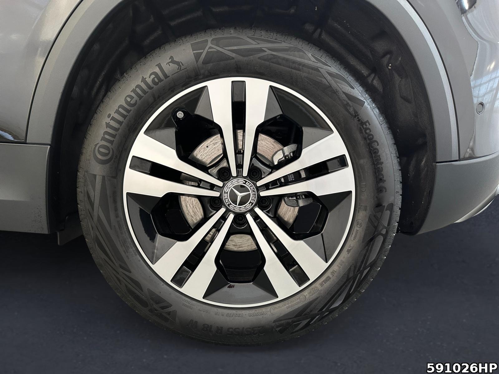 Fahrzeugabbildung Mercedes-Benz GLA 200 +EDITION+NIGHT+AHK+MULTIBEAM+PANO+