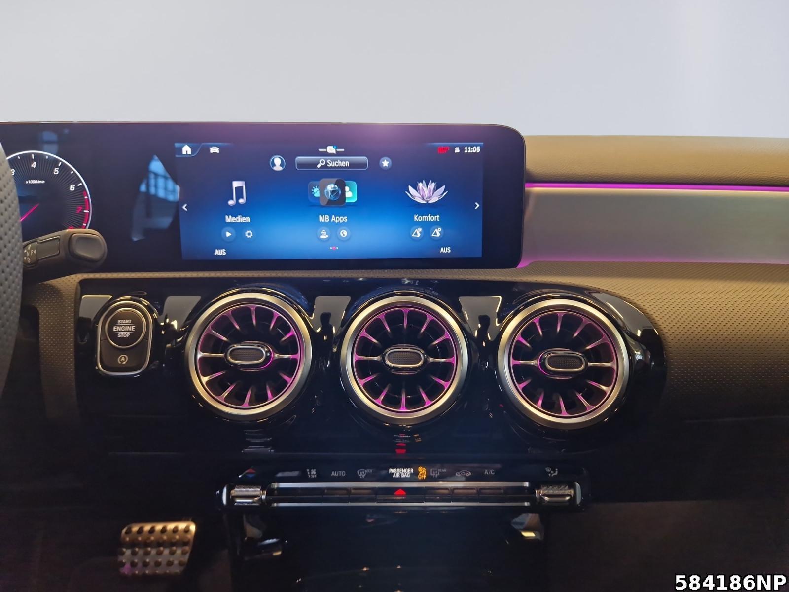 Fahrzeugabbildung Mercedes-Benz A 200 Kompaktlimousine AMG+BURMESTER+MULTIB+360°