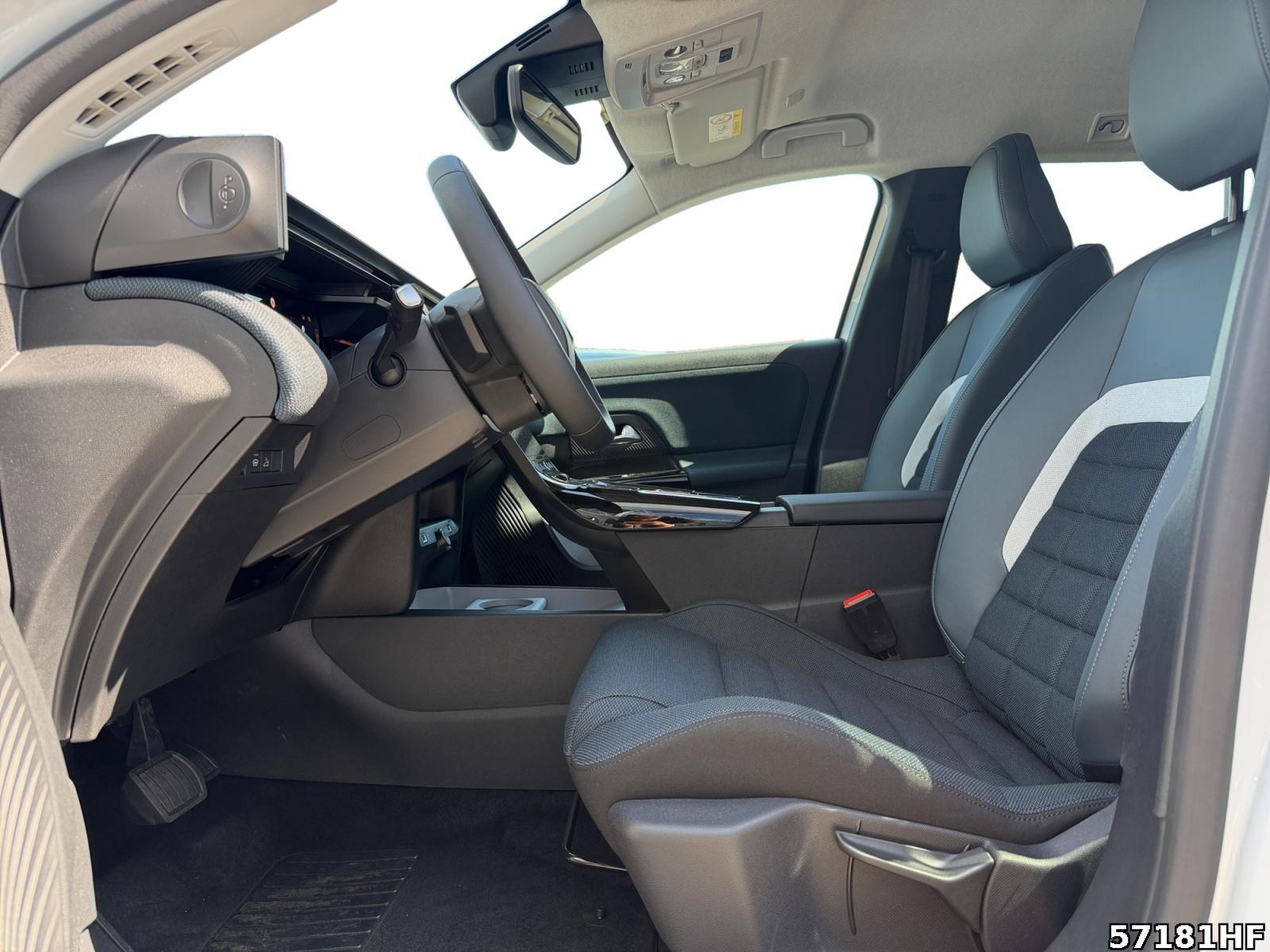 Fahrzeugabbildung Citroën C5 Aircross PLUS 145*Totwinkel*Navi*