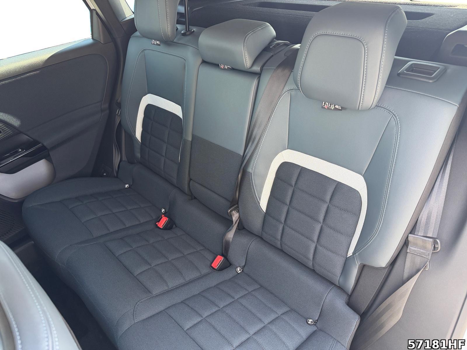 Fahrzeugabbildung Citroën C5 Aircross PLUS 145*Totwinkel*Navi*