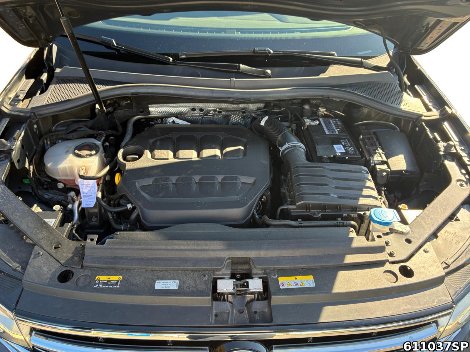 Fahrzeugabbildung Volkswagen Tiguan 2.0 TSI R-Line 4M Pano AHK Kamera LED