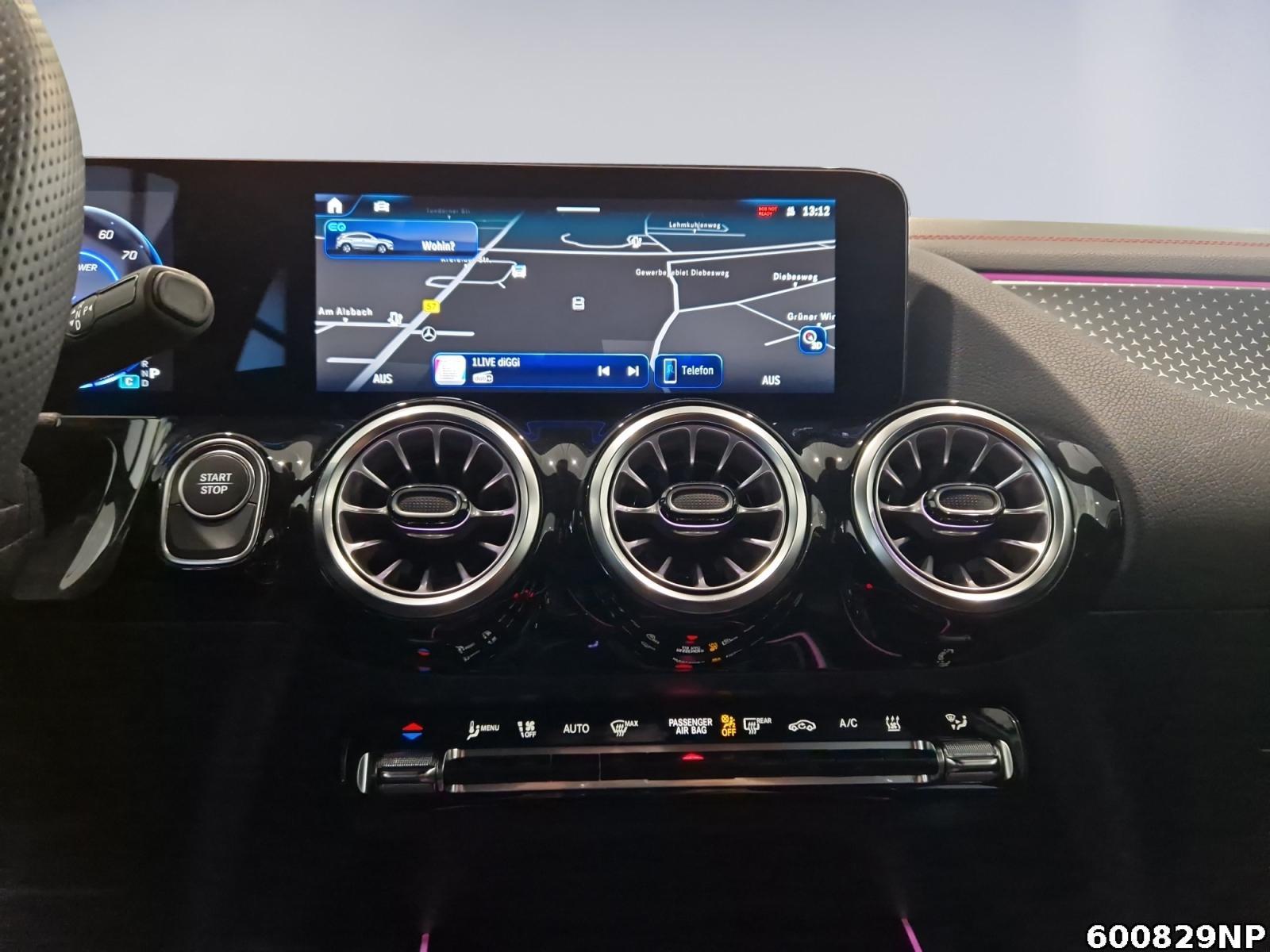 Fahrzeugabbildung Mercedes-Benz EQA 4M AMG Night Totw Kamera CarPlay Ambient