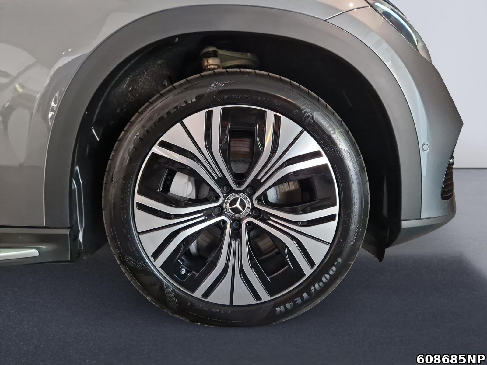 Fahrzeugabbildung Mercedes-Benz EQE SUV 350+ Electric Art AHK Memory Sitzklima