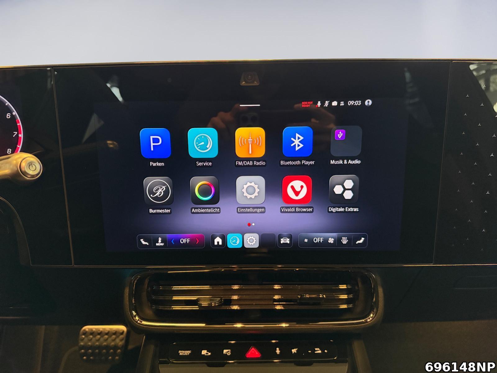 Fahrzeugabbildung Mercedes-Benz CLA 200 AMG+AHK+MULTIBEAM+BURMESTER+KEYLESS+19°