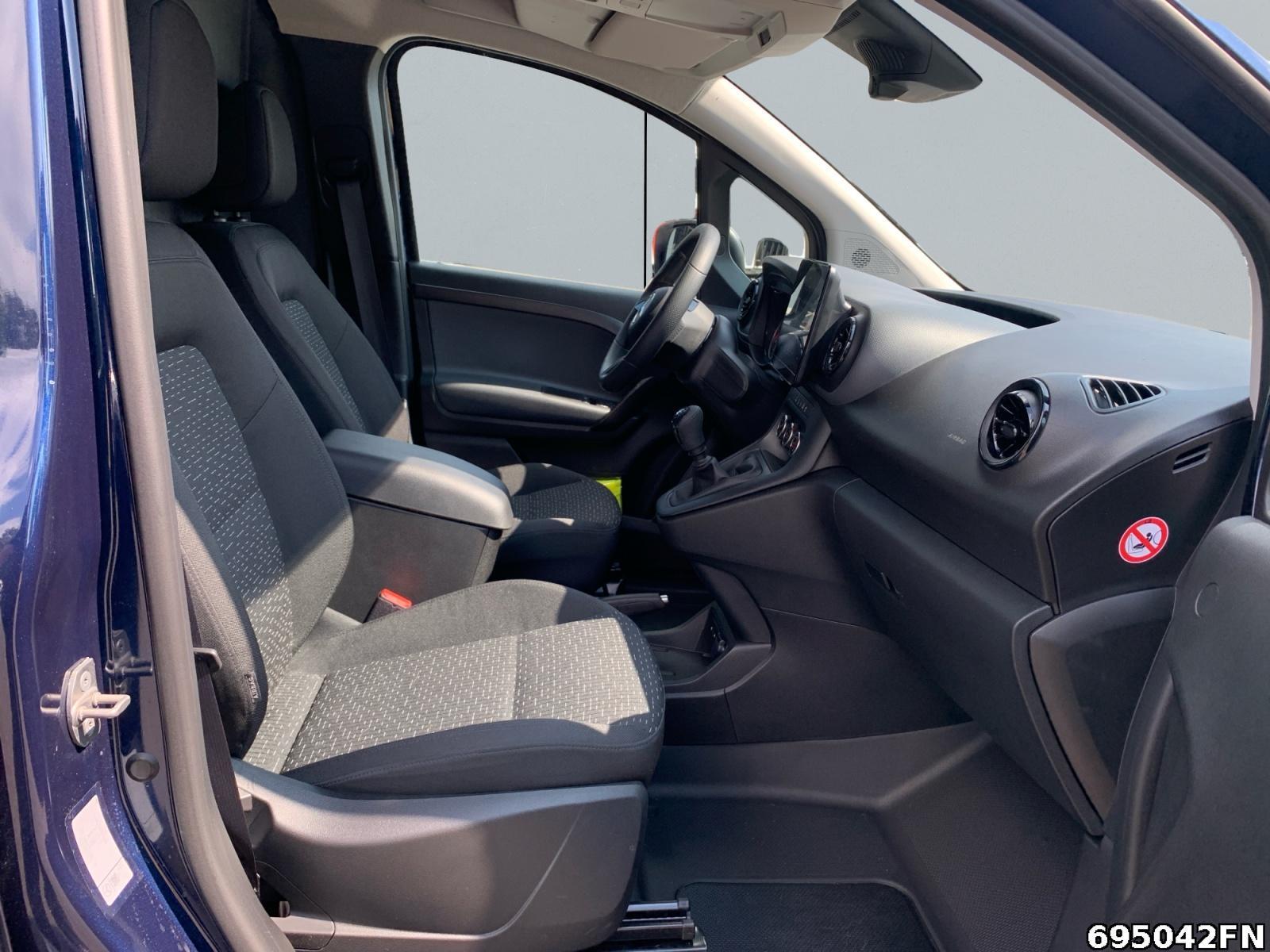 Fahrzeugabbildung Mercedes-Benz Citan 108 BASE *KLIMA*KAMERA*CARPLAY*HECKTÜREN*