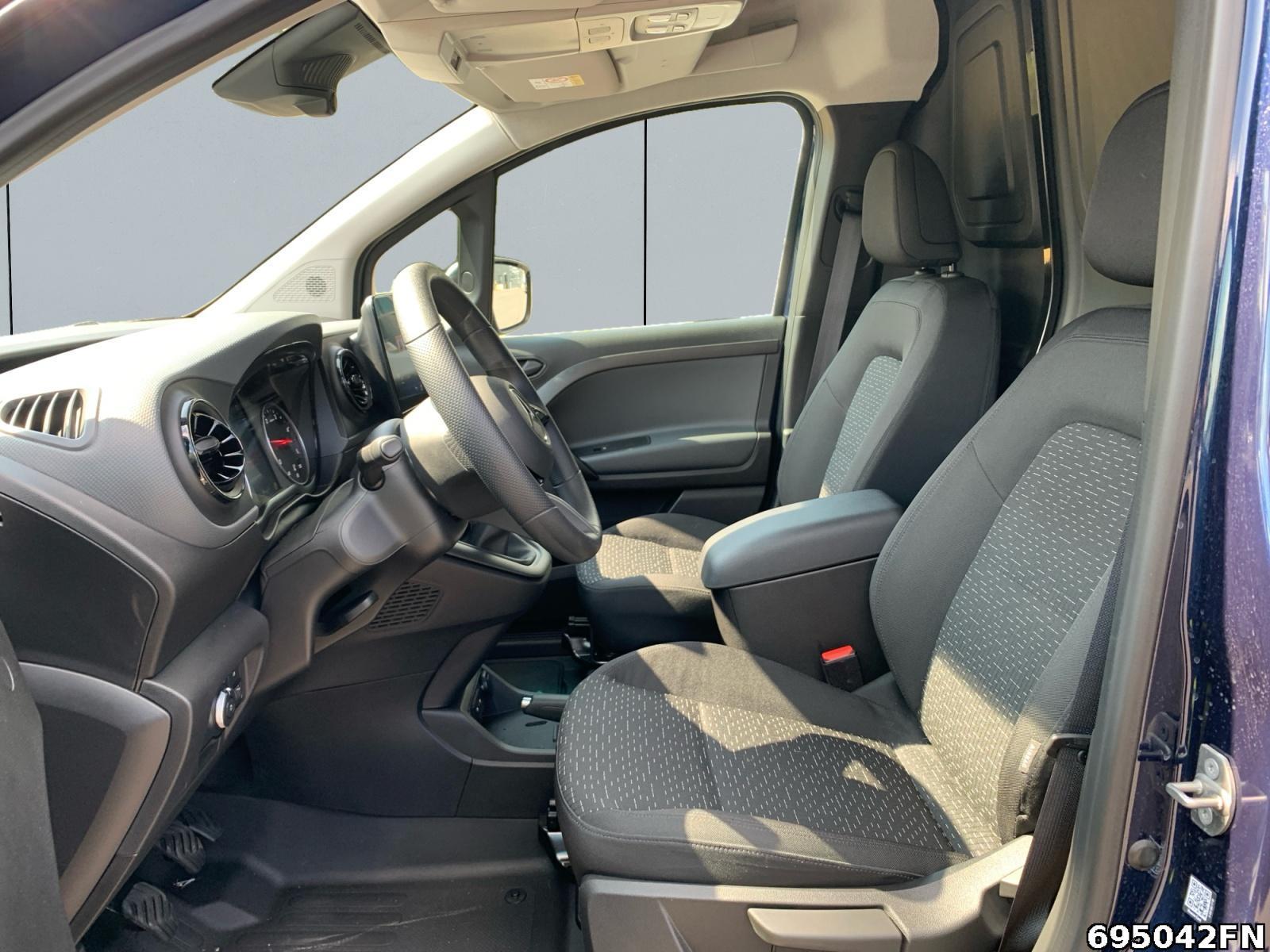 Fahrzeugabbildung Mercedes-Benz Citan 108 BASE *KLIMA*KAMERA*CARPLAY*HECKTÜREN*