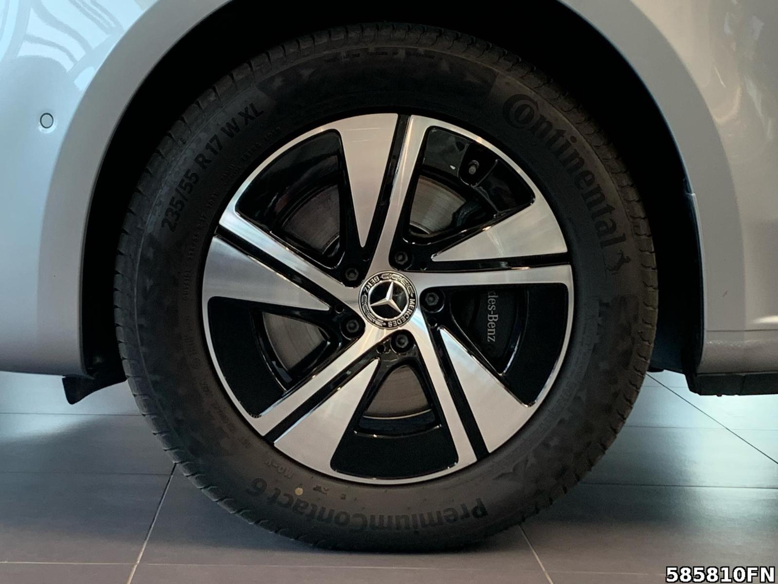 Fahrzeugabbildung Mercedes-Benz V 300 STYLE/L *8-SITZER*BURMESTER*AHK*DISTRONIC*