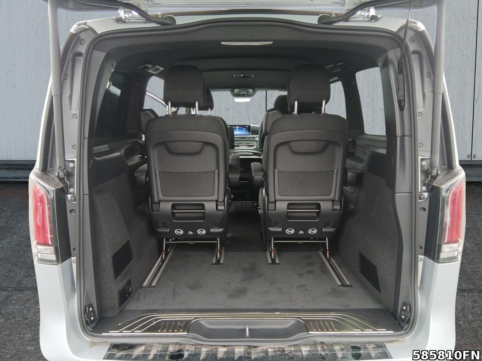 Fahrzeugabbildung Mercedes-Benz V 300 STYLE/L *8-SITZER*BURMESTER*AHK*DISTRONIC*