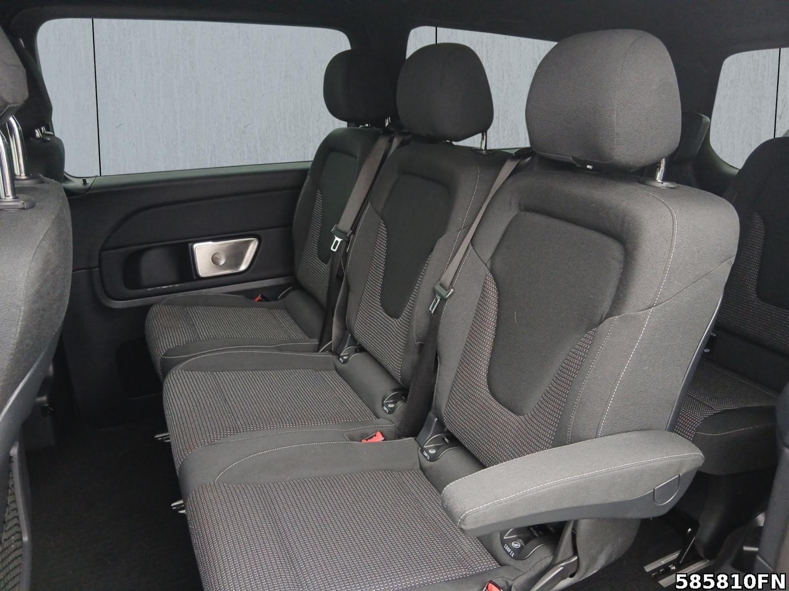 Fahrzeugabbildung Mercedes-Benz V 300 STYLE/L *8-SITZER*BURMESTER*AHK*DISTRONIC*