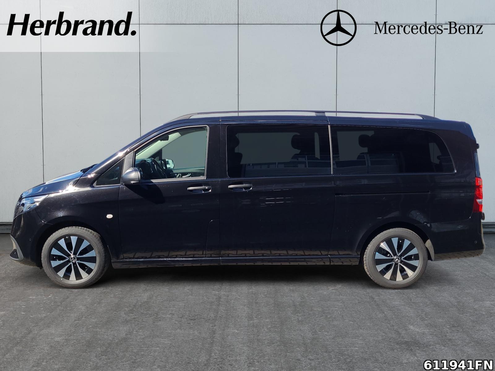 Fahrzeugabbildung Mercedes-Benz Vito 119 CDI Tourer lang 4M*LED*E-Sitze*8-Sitz*