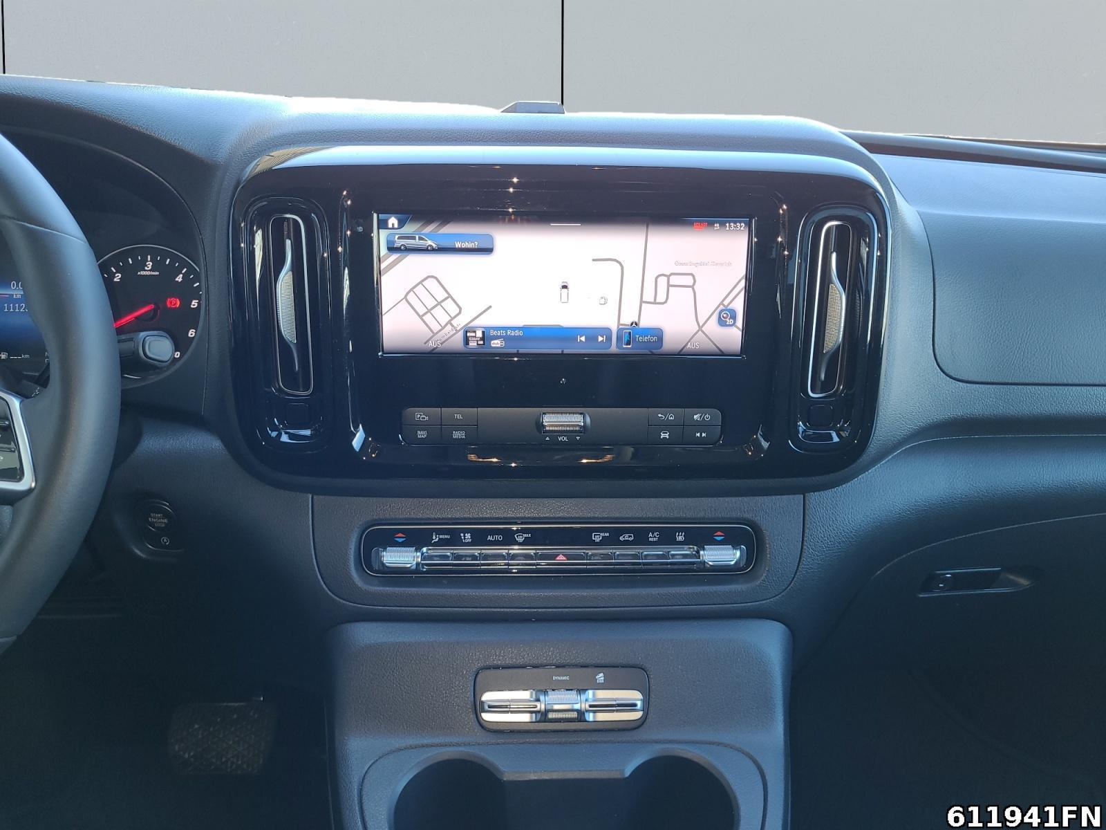 Fahrzeugabbildung Mercedes-Benz Vito 119 CDI Tourer lang 4M*LED*E-Sitze*8-Sitz*