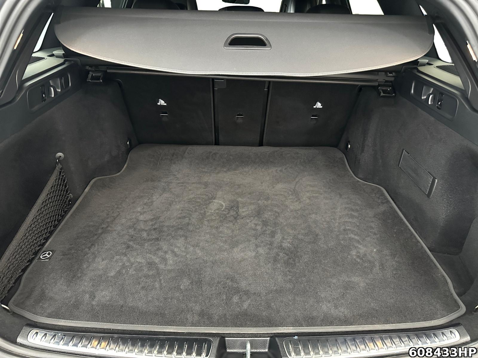 Fahrzeugabbildung Mercedes-Benz C 300 d T AMG Night Distronic 360° Ambiente DAB