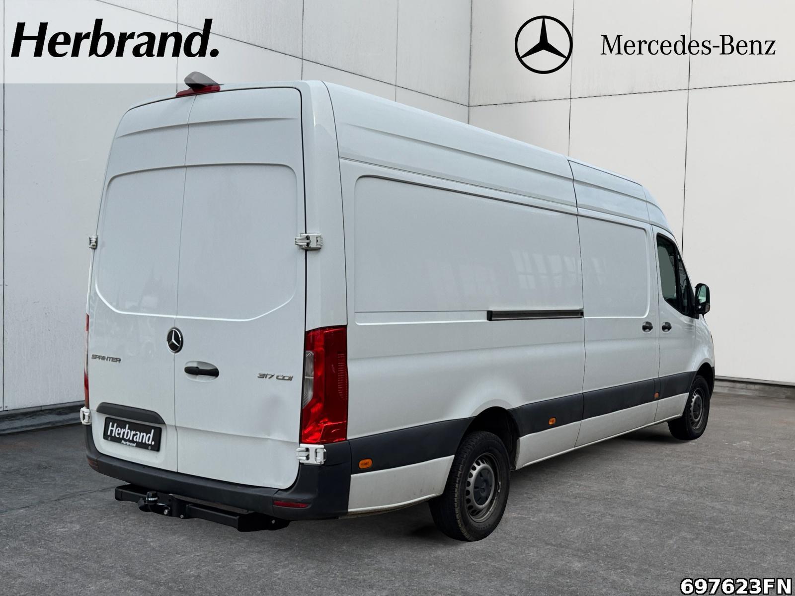 Fahrzeugabbildung Mercedes-Benz Sprinter 317 CDI Kasten Hochdach Lang*MBUX*AHK