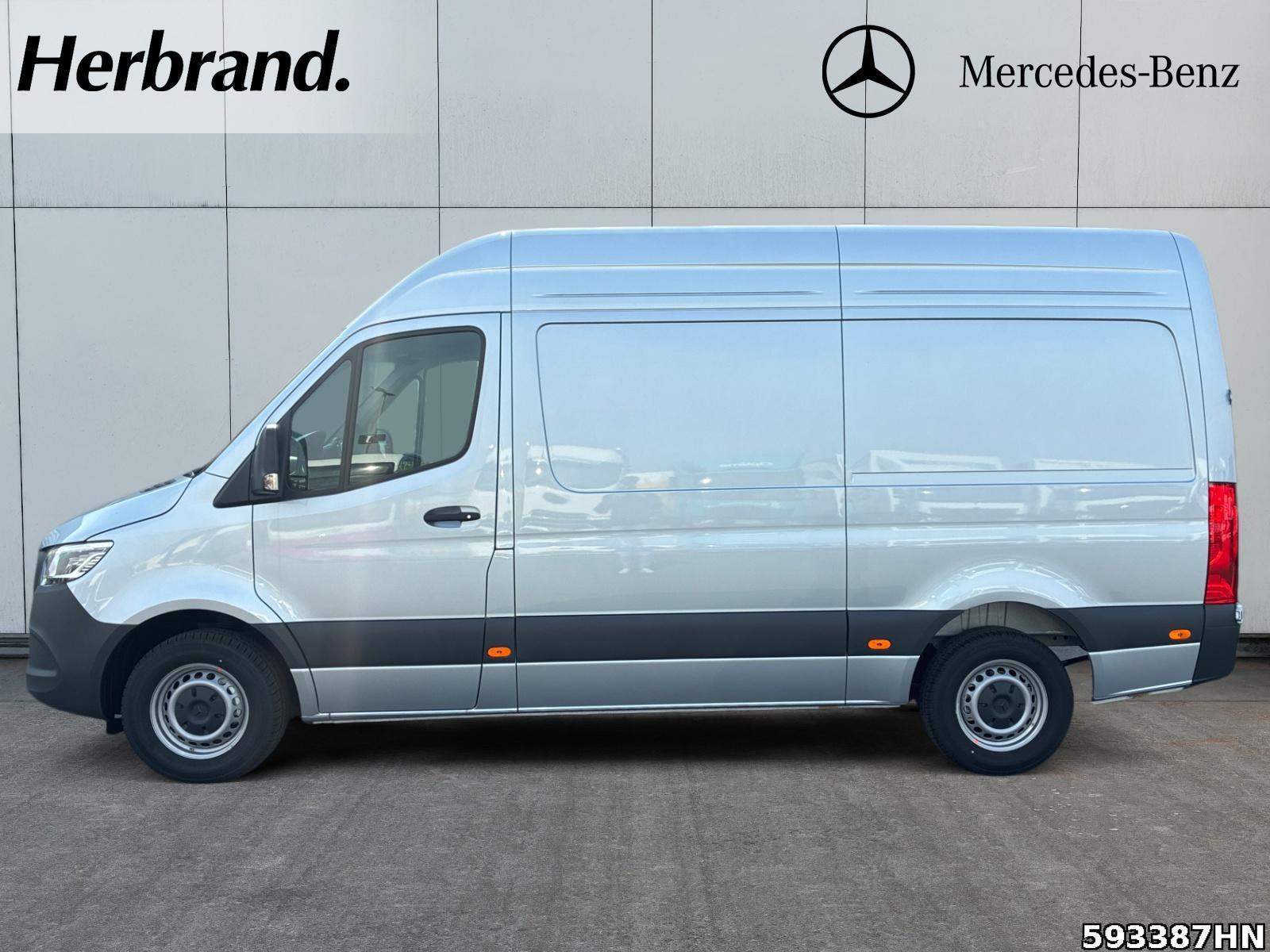 Fahrzeugabbildung Mercedes-Benz Sprinter 315 PRO L2H2 *AHK 3,5*LED*9G-TRONIC*UVM