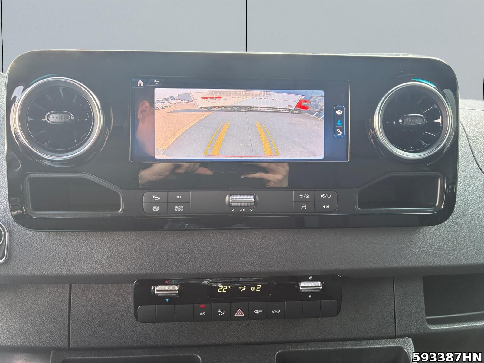 Fahrzeugabbildung Mercedes-Benz Sprinter 315 PRO L2H2 *AHK 3,5*LED*9G-TRONIC*UVM