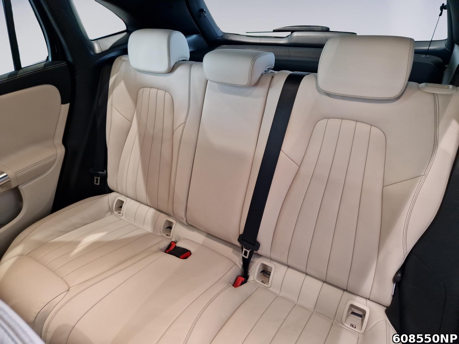 Fahrzeugabbildung Mercedes-Benz GLA 250 e Progressive CarPlay PanoSD Ambiente .