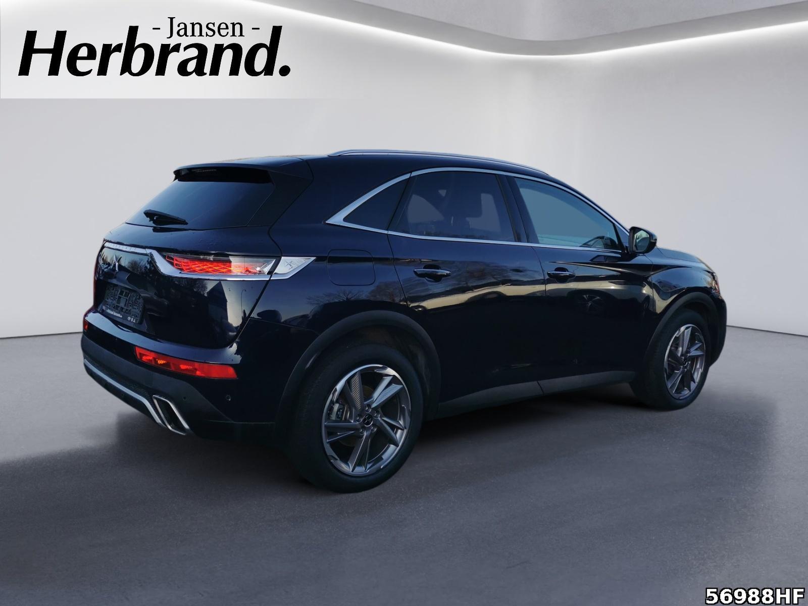 Fahrzeugabbildung DS Automobiles DS7 Crossback