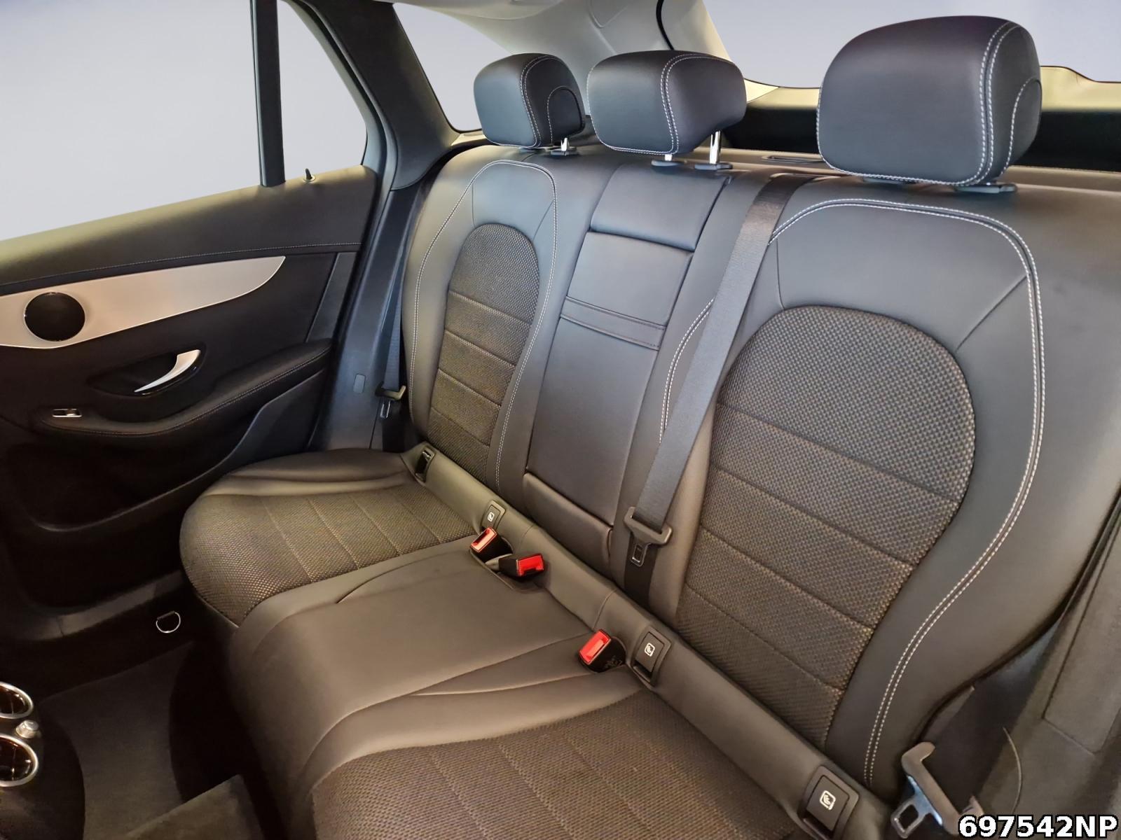 Fahrzeugabbildung Mercedes-Benz GLC 220 d 4M Kamera Memory AHK Sitzhzg LED DAB.
