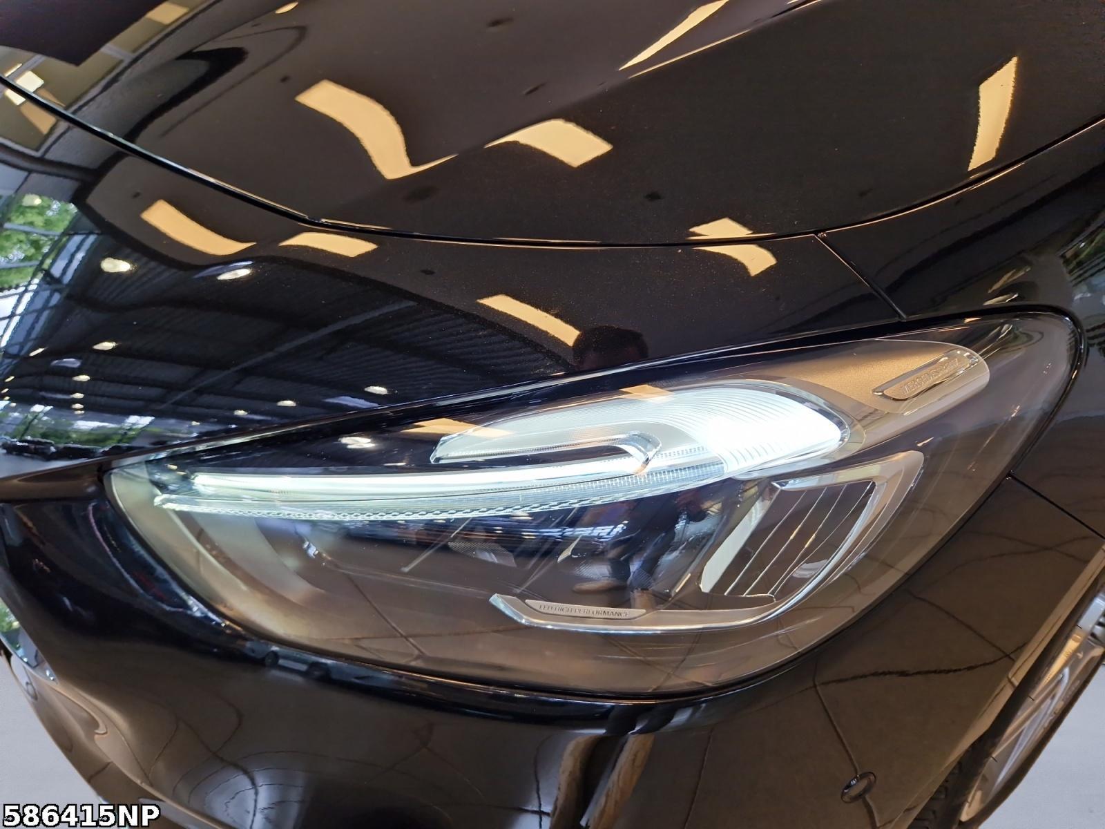 Fahrzeugabbildung Mercedes-Benz B 180 AMG Line LED Kamera Keyless Ambiente 18