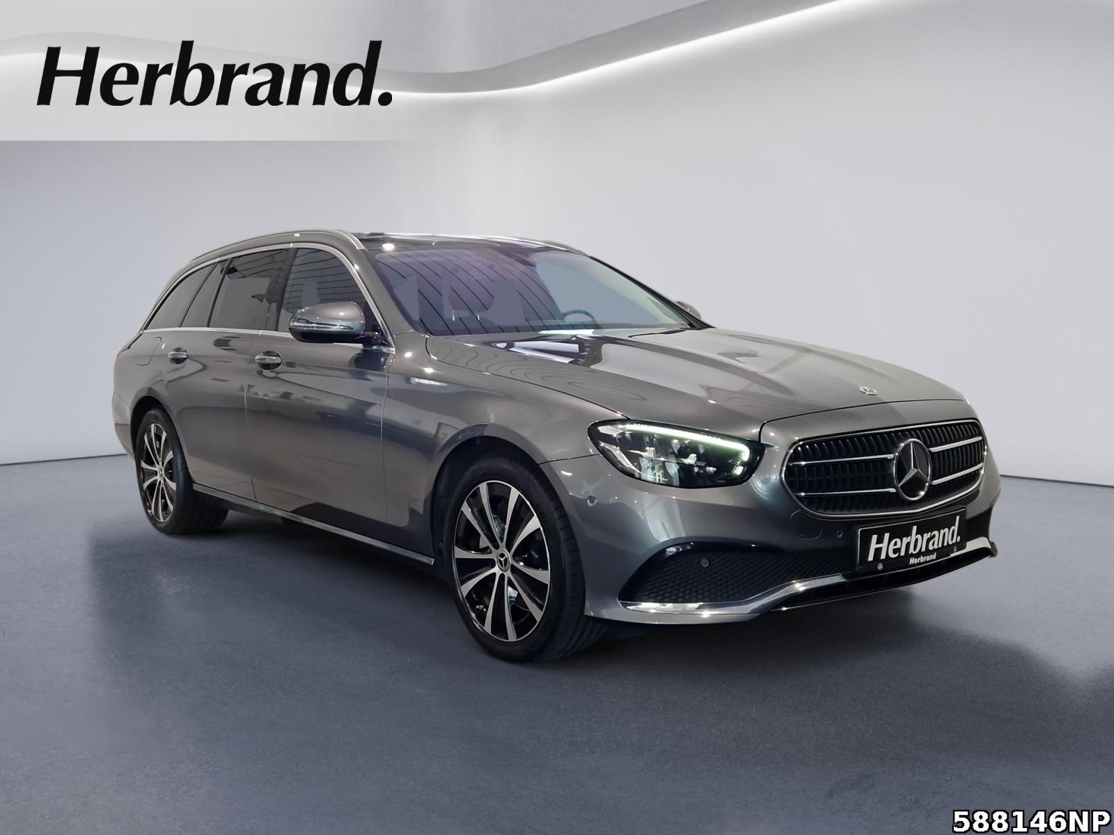 Fahrzeugabbildung Mercedes-Benz E 300 e T Avantgarde Spur Ambi Panorama AHK