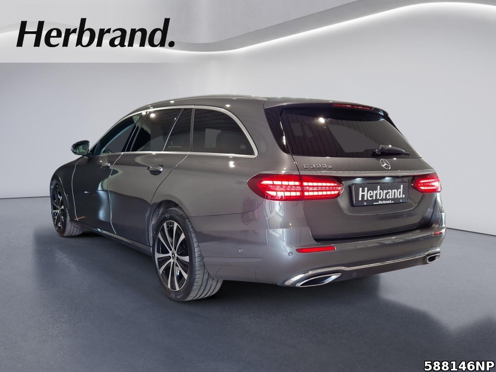 Fahrzeugabbildung Mercedes-Benz E 300 e T Avantgarde Spur Ambi Panorama AHK