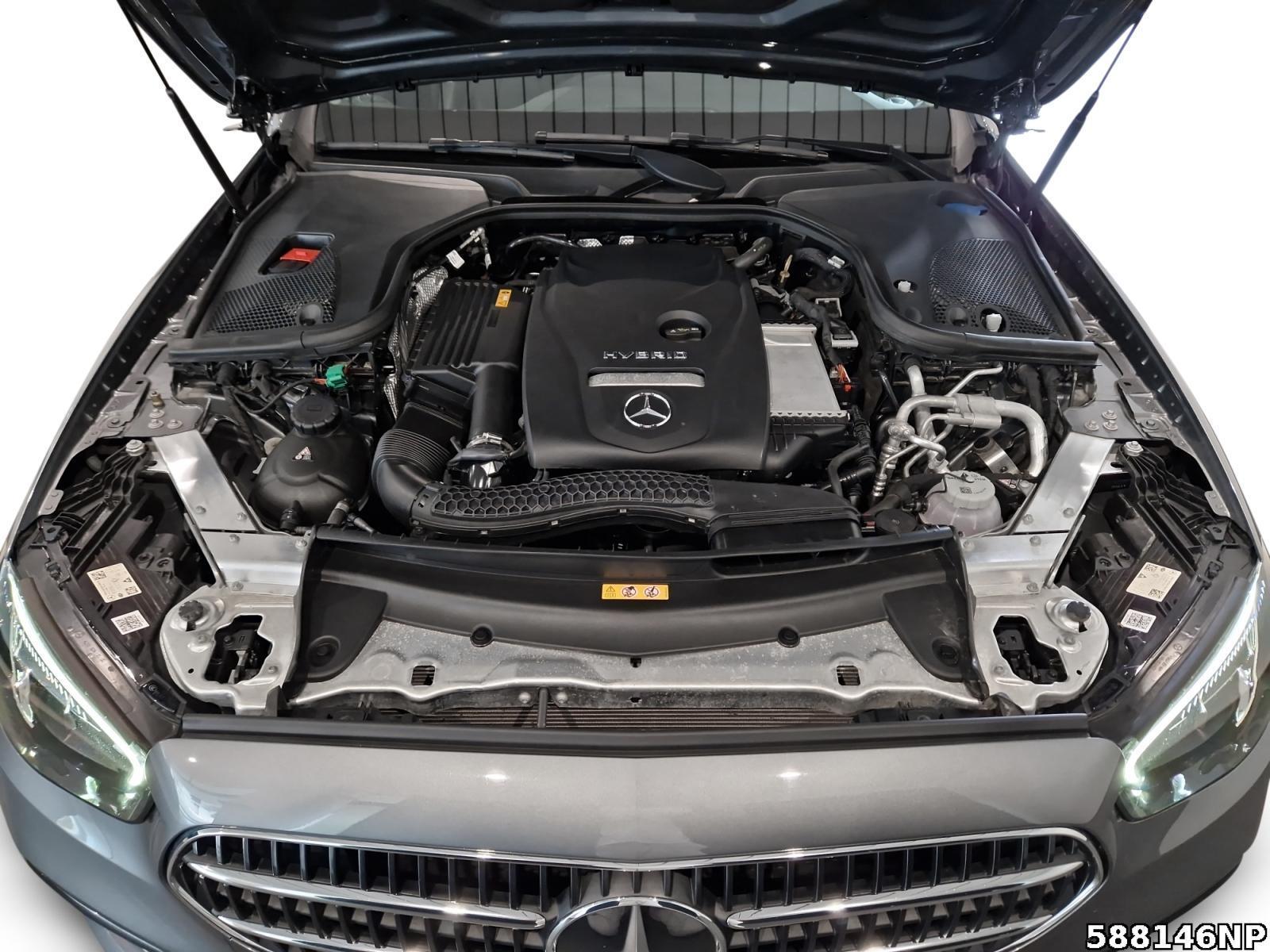 Fahrzeugabbildung Mercedes-Benz E 300 e T Avantgarde Spur Ambi Panorama AHK