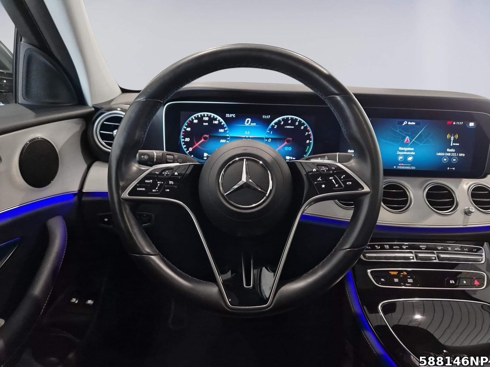 Fahrzeugabbildung Mercedes-Benz E 300 e T Avantgarde Spur Ambi Panorama AHK