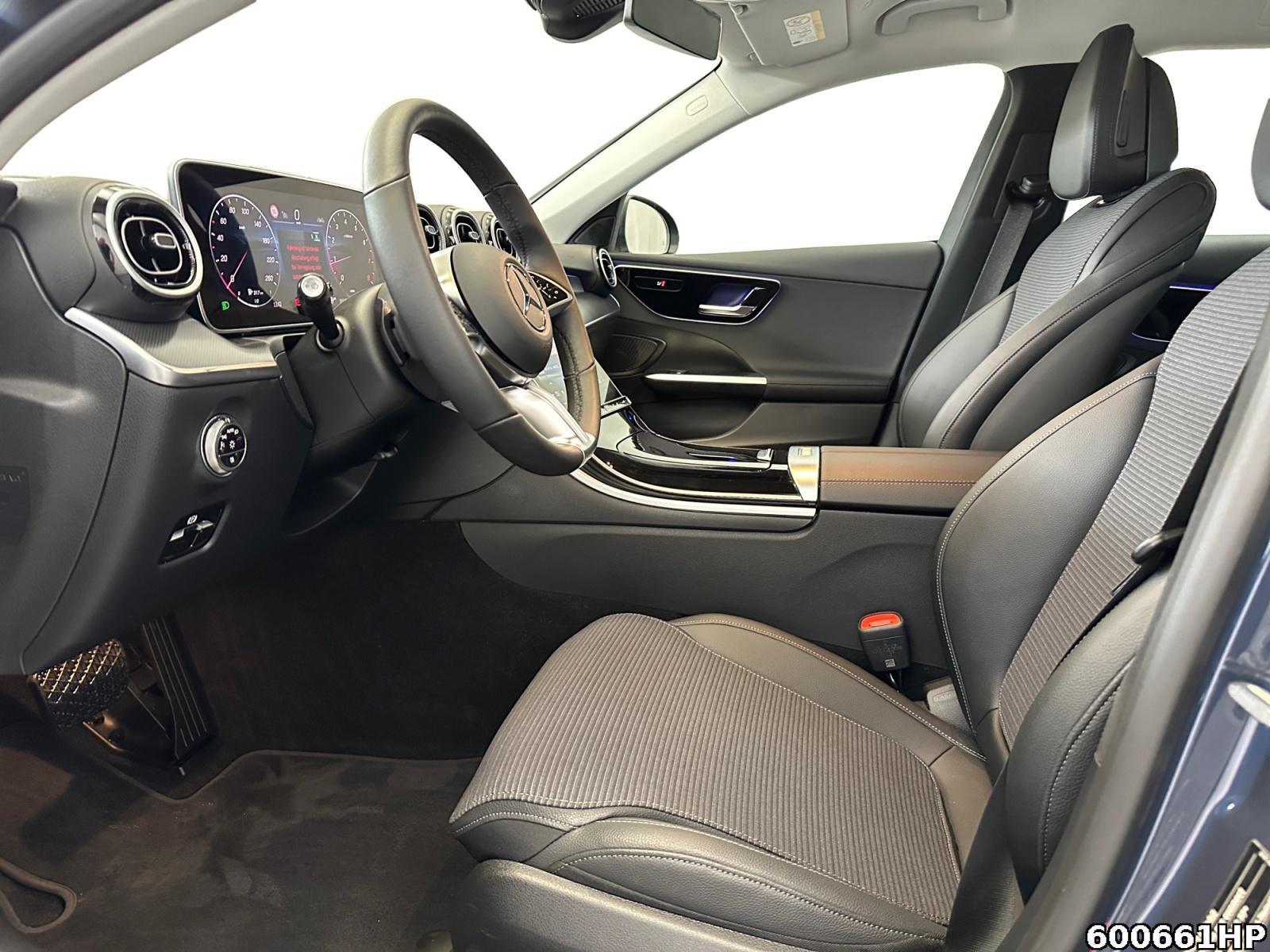 Fahrzeugabbildung Mercedes-Benz C 180 T Avantgarde AHK Lenkradhzg Rückfahrkam.