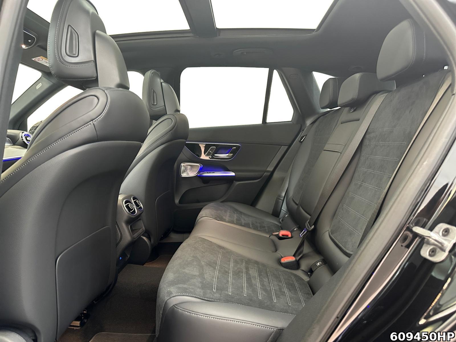 Fahrzeugabbildung Mercedes-Benz GLC 220 d +AMG+BURMESTER+AHK+STANDHZG+DIGITAL+