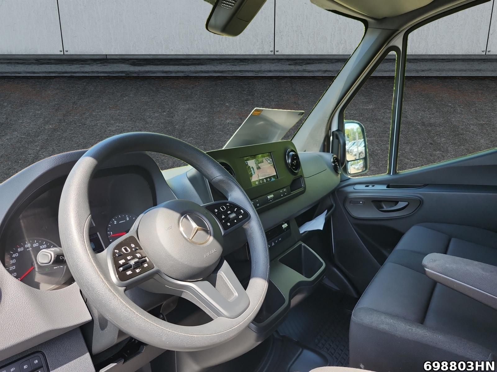 Fahrzeugabbildung Mercedes-Benz Sprinter 317 Kasten*L2/H2*360Kamera*MBUX