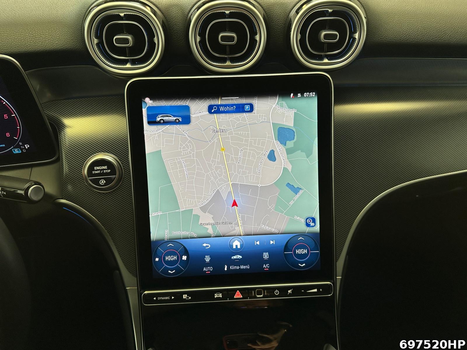 Fahrzeugabbildung Mercedes-Benz GLC 220 d 4M Avantgarde AHK MEMORY Lenkradhzg.
