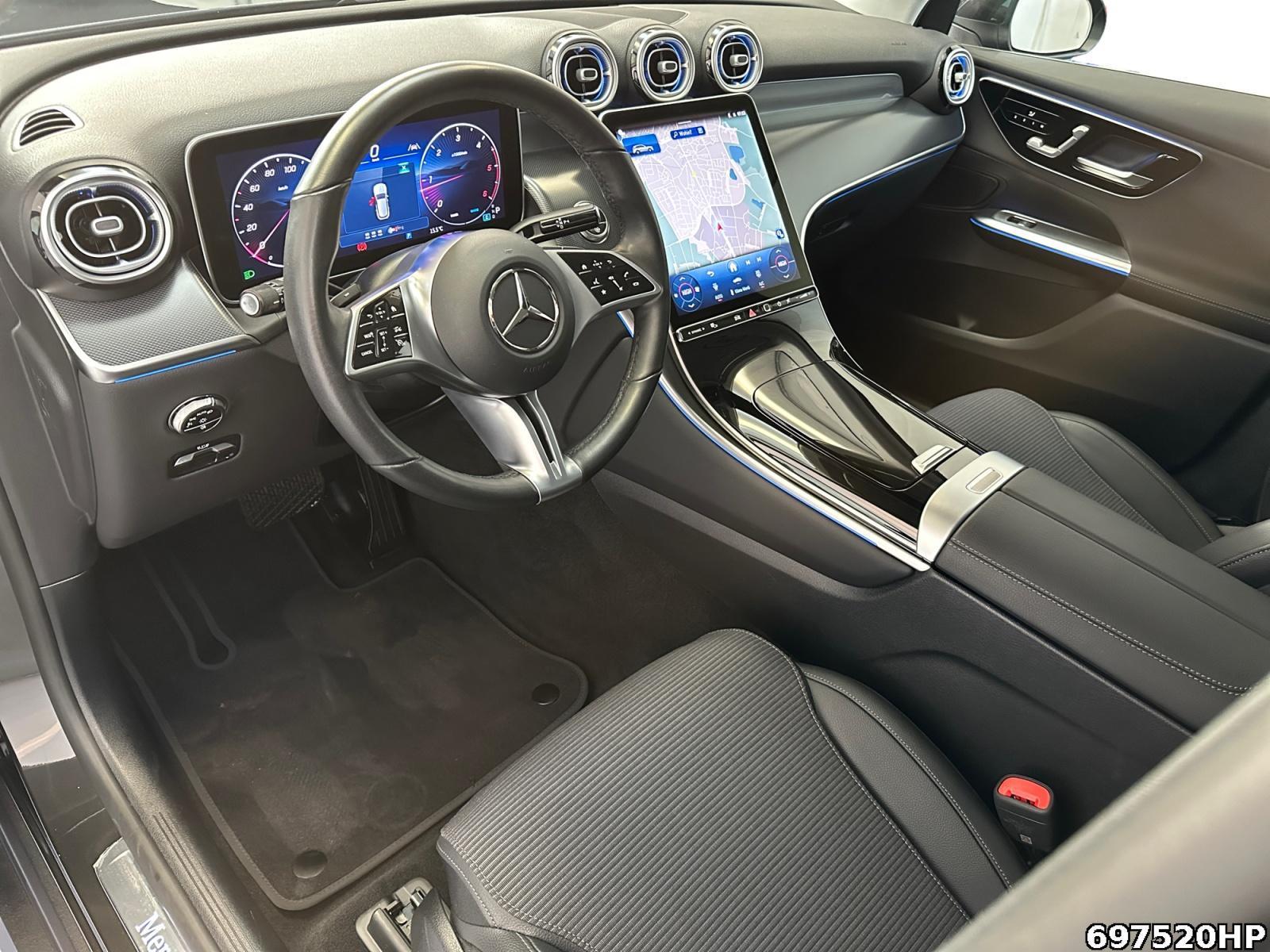 Fahrzeugabbildung Mercedes-Benz GLC 220 d 4M Avantgarde AHK MEMORY Lenkradhzg.