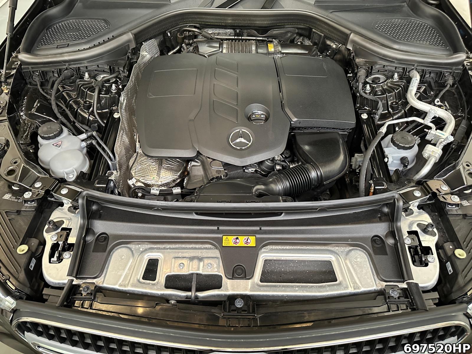 Fahrzeugabbildung Mercedes-Benz GLC 220 d 4M Avantgarde AHK MEMORY Lenkradhzg.