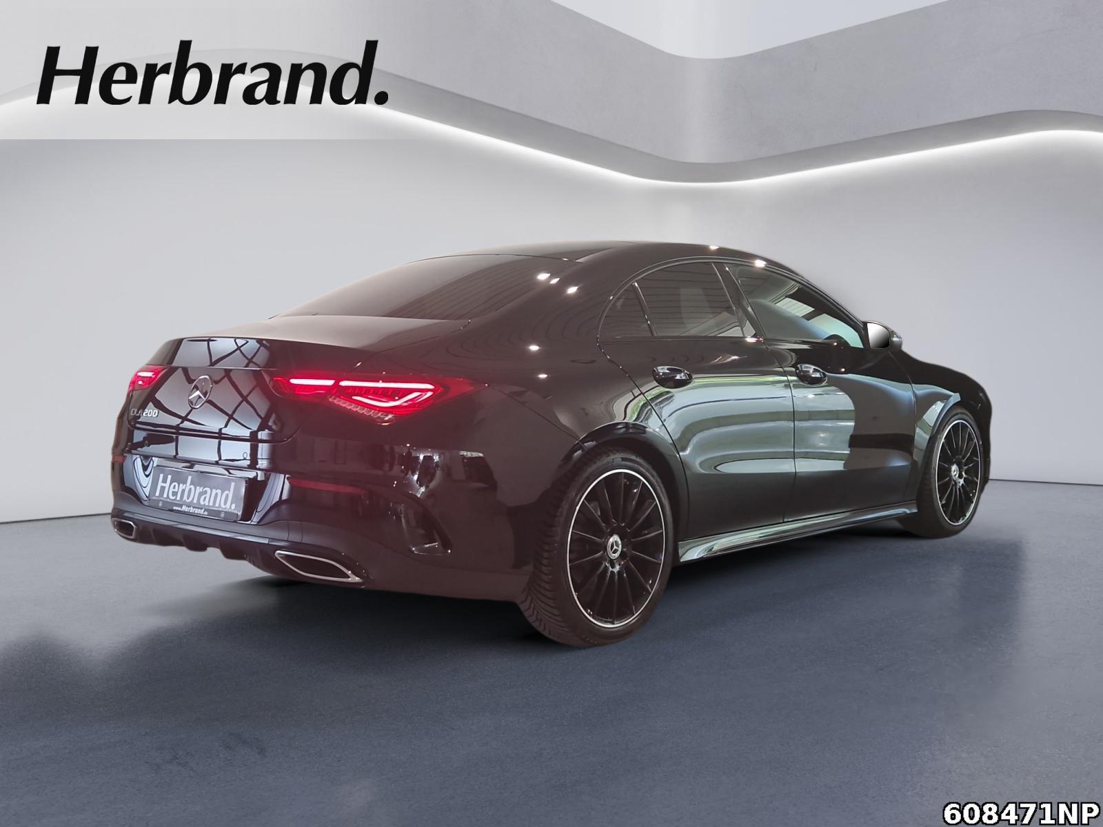 Fahrzeugabbildung Mercedes-Benz CLA 200 AMG Line MULTIBEAM Panorama Ambiente360°