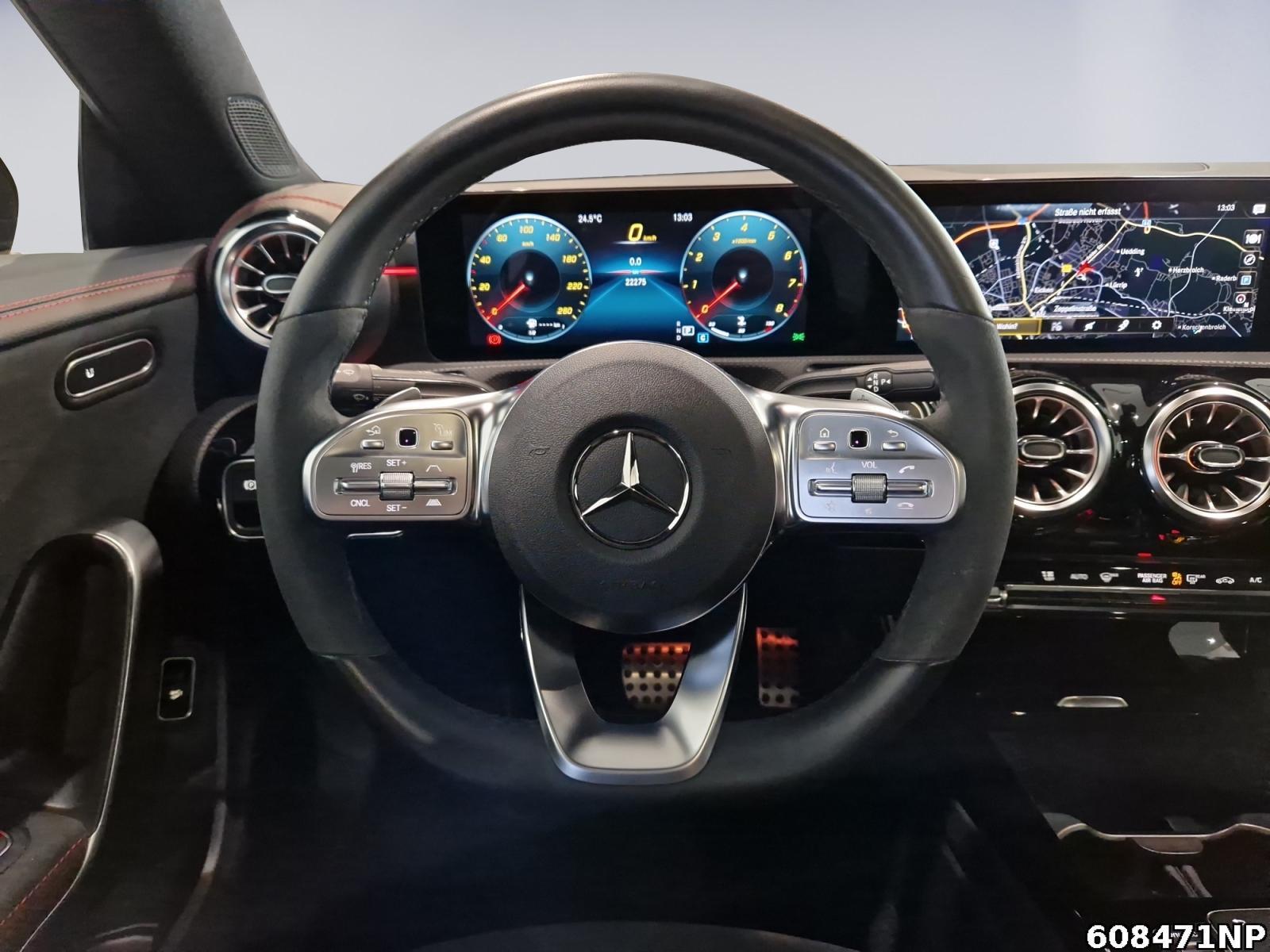 Fahrzeugabbildung Mercedes-Benz CLA 200 AMG Line MULTIBEAM Panorama Ambiente360°
