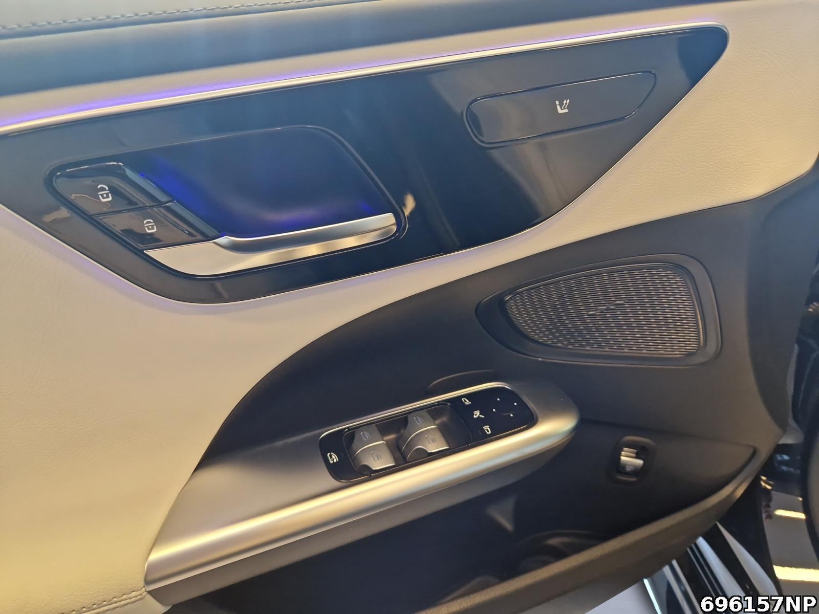 Fahrzeugabbildung Mercedes-Benz C 300 d T AMG AHK Night Kamera LED Ambiente